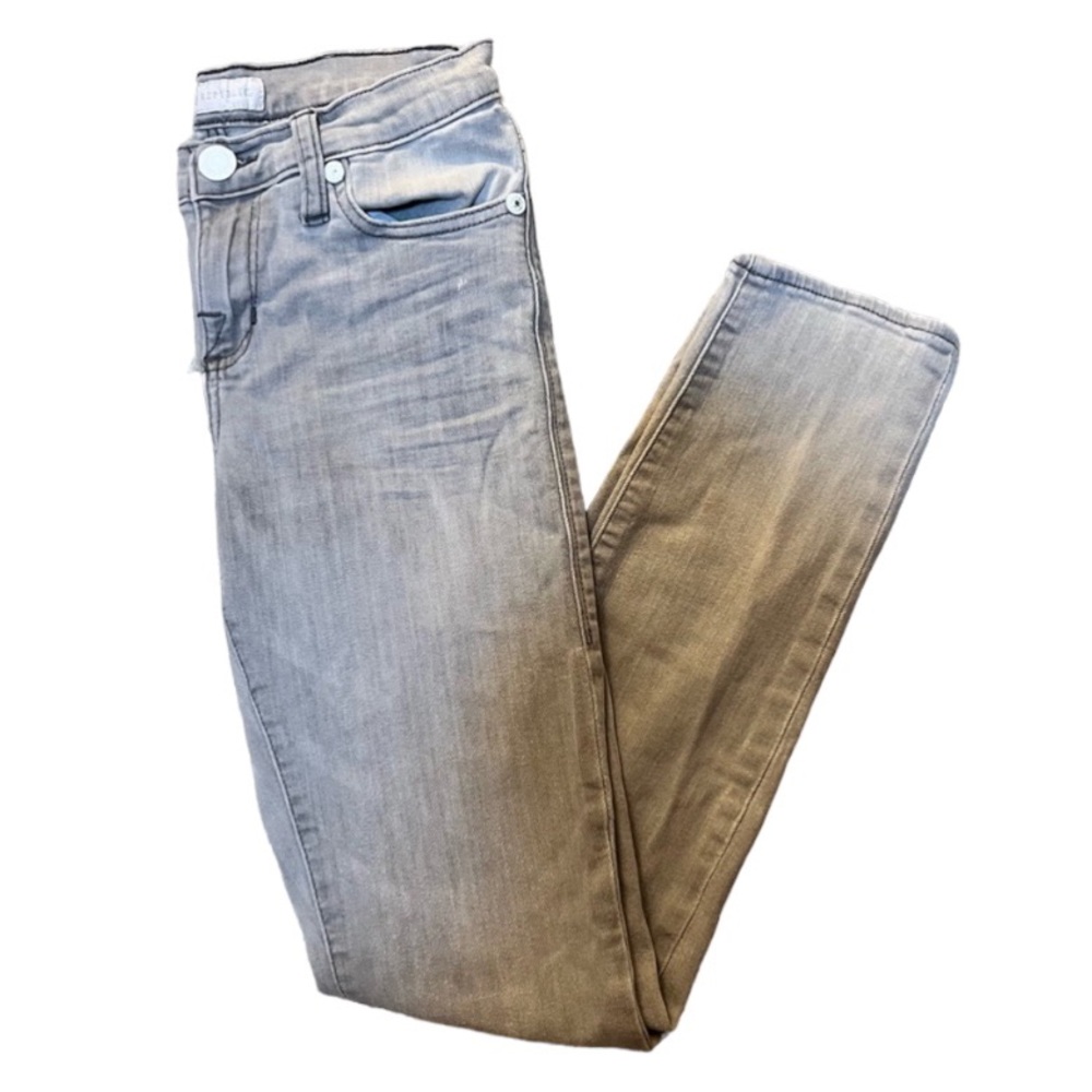 Rock & Republic Gray Wash BERLIN Skinny Jeans